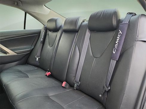 Used 2007 Toyota Camry XLE image 13