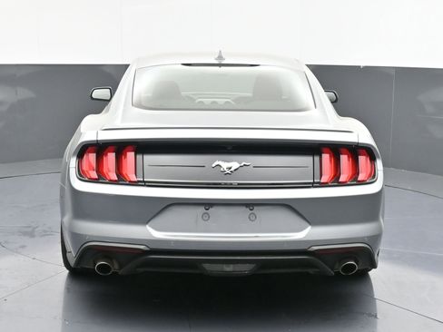 Used 2022 Ford Mustang Premium w/ Equipment Group 201A image 7
