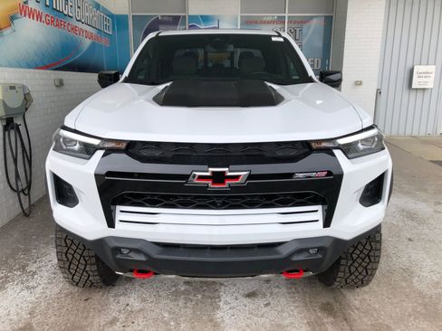 Certified 2025 Chevrolet Colorado ZR2 w/ Technology Package image 2