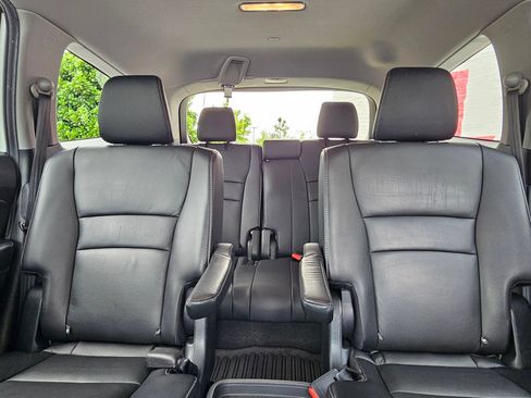 Used 2021 Honda Pilot Touring image 25