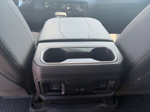 Used 2025 Chevrolet Silverado 1500 LT AWD/4WD image 13