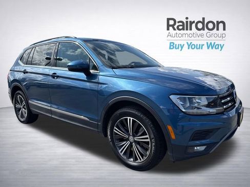 Used 2018 Volkswagen Tiguan SE w/ 18" Alloy Wheels Package AWD/4WD image 1