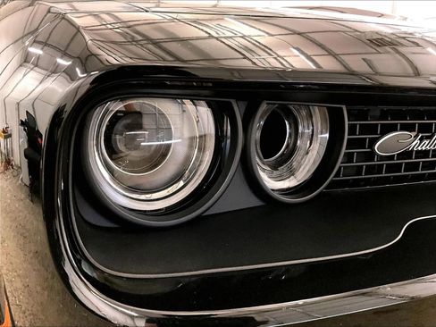 Used 2022 Dodge Challenger R/T Scat Pack RWD image 27