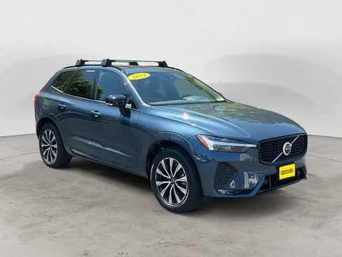 Used 2024 Volvo XC60 B5 Core w/ Protection Package Premier AWD/4WD image 7