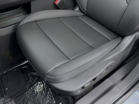 New 2026 Buick Envision Preferred image 19