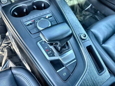 Used 2018 Audi A4 2.0T Premium w/ Convenience Package image 21