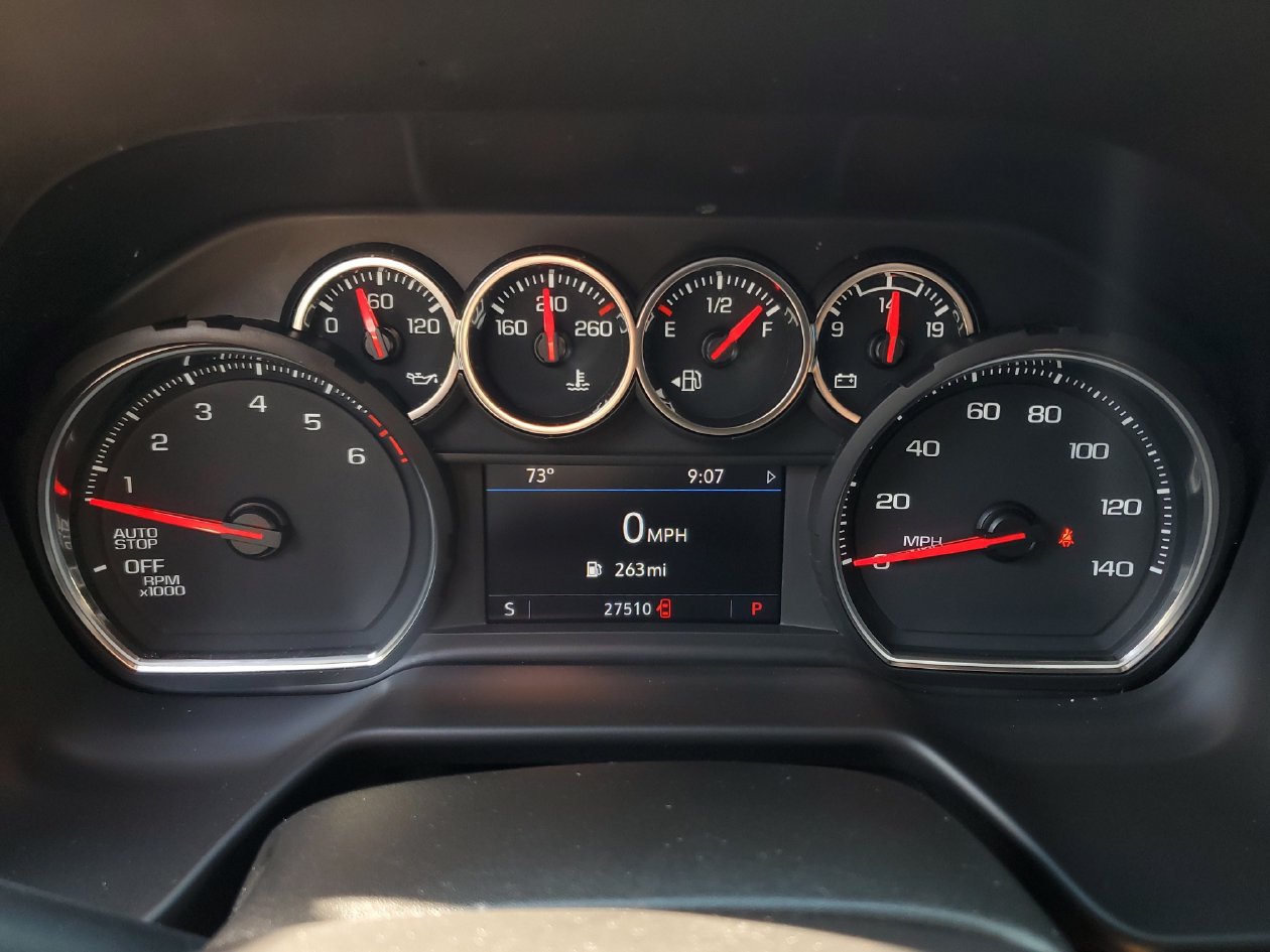 Used 2023 Chevrolet Suburban LS w/ Driver Alert Package RWD image 28