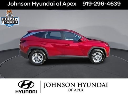 Certified 2025 Hyundai Tucson SE FWD image 9