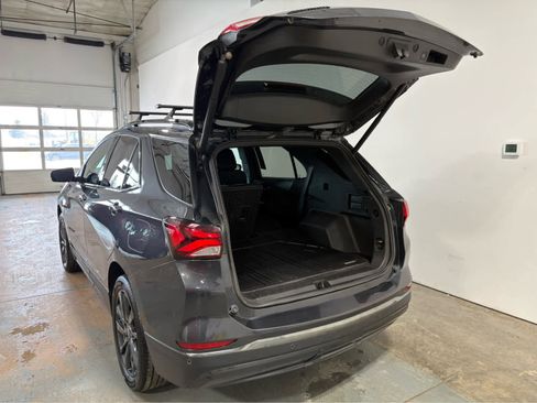 Certified 2023 Chevrolet Equinox RS w/ RS Leather Package image 4