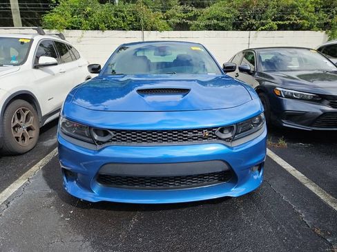 Used 2023 Dodge Charger Scat Pack RWD image 3