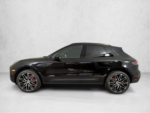 New 2026 Porsche Macan S image 2