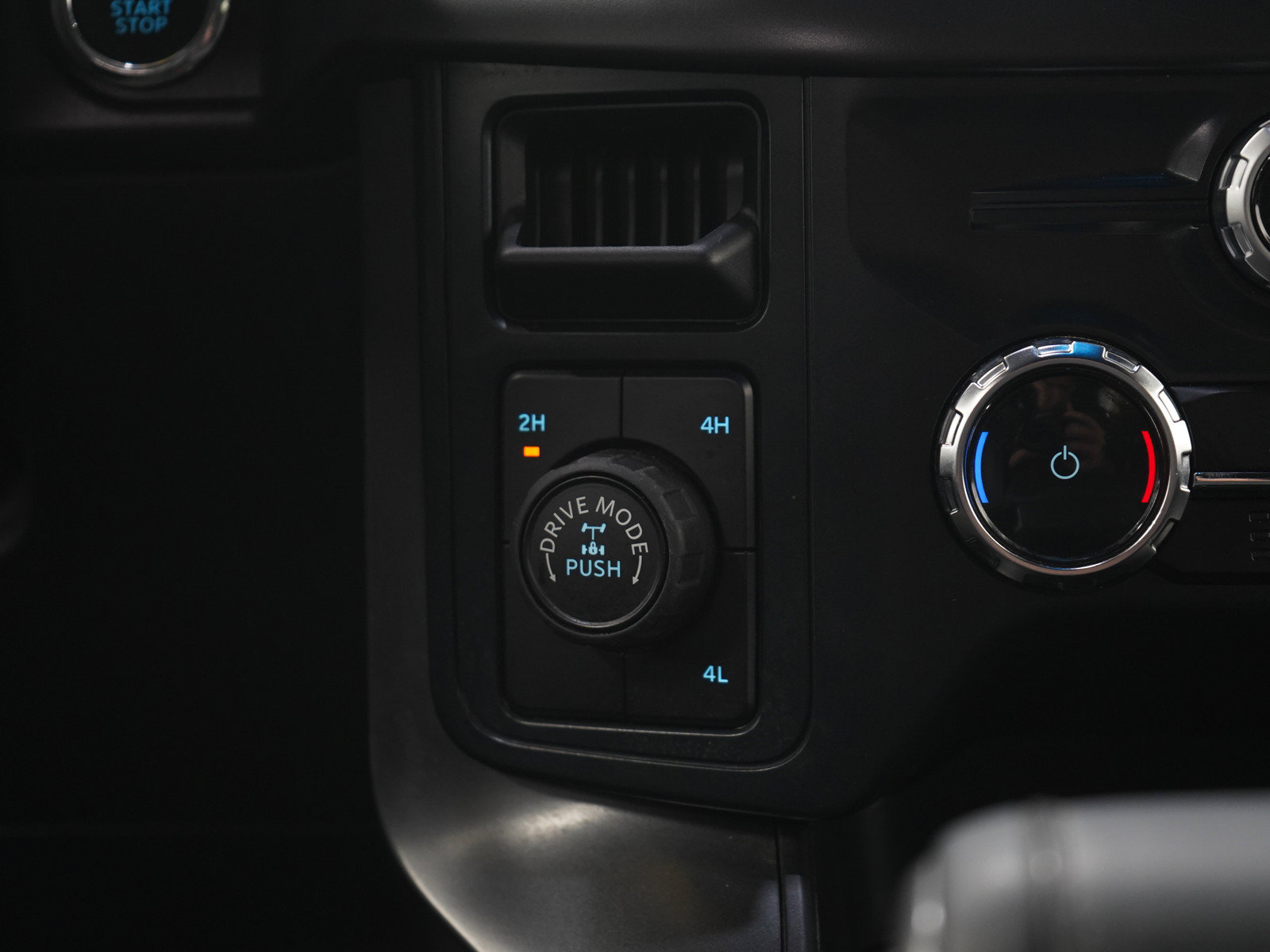 Used 2025 Ford F150 Tremor AWD/4WD image 20