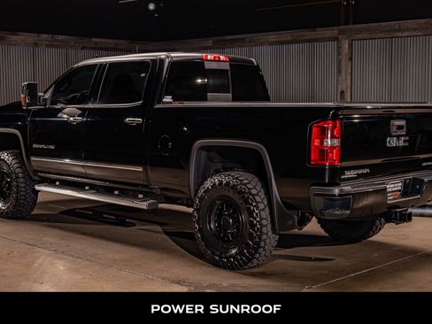 Used 2019 GMC Sierra 3500 Denali w/ Duramax Plus Package image 7