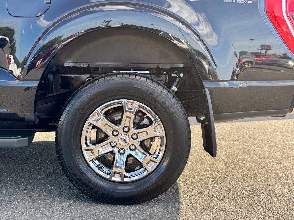 Used 2023 Ford F150 XLT w/ Equipment Group 302A High AWD/4WD image 39