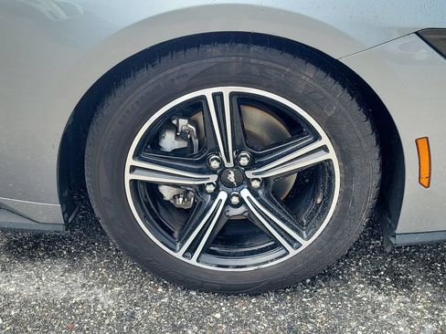 Used 2024 Ford Mustang Premium RWD image 6