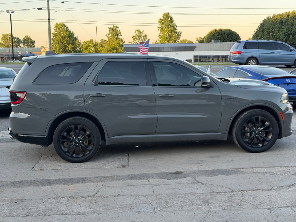 Used 2021 Dodge Durango R/T w/ Blacktop Package RWD image 4