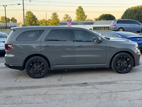 Used 2021 Dodge Durango R/T w/ Blacktop Package RWD image 4