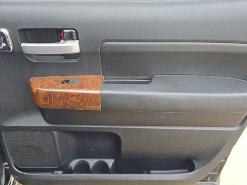 Used 2012 Toyota Tundra Limited image 26