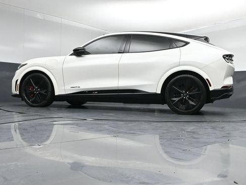 Certified 2025 Ford Mustang Mach-E GT AWD/4WD image 40