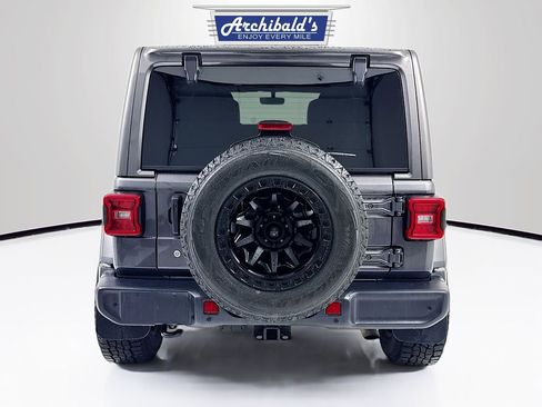 Used 2020 Jeep Wrangler Unlimited Sahara w/ Uconnect 4C Nav & Sound Group image 5