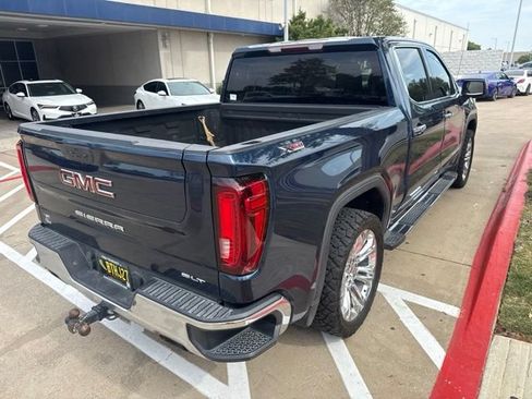 Used 2021 GMC Sierra 1500 SLT AWD/4WD image 16