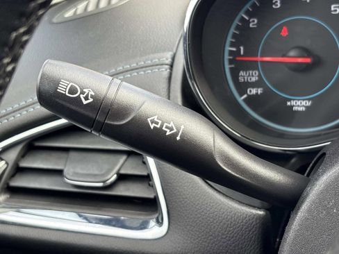 Used 2017 Chevrolet Cruze Premier image 27