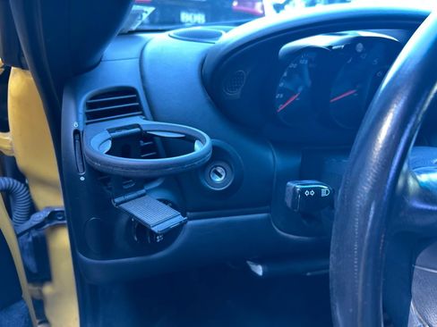 Used 2000 Porsche Boxster RWD image 10