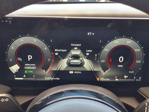 Used 2025 Nissan Kicks SR w/ SR Premium Package FWD image 25
