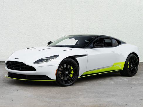 Used 2019 Aston Martin DB11 AMR RWD image 1