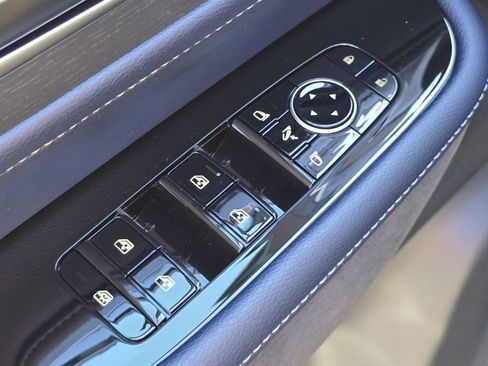 New 2026 INFINITI QX80 Sport w/ Sport Exterior Package image 30