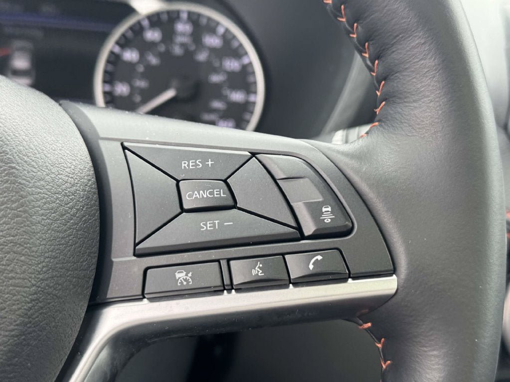 Used 2024 Nissan Sentra SR w/ SR Premium Package FWD image 22