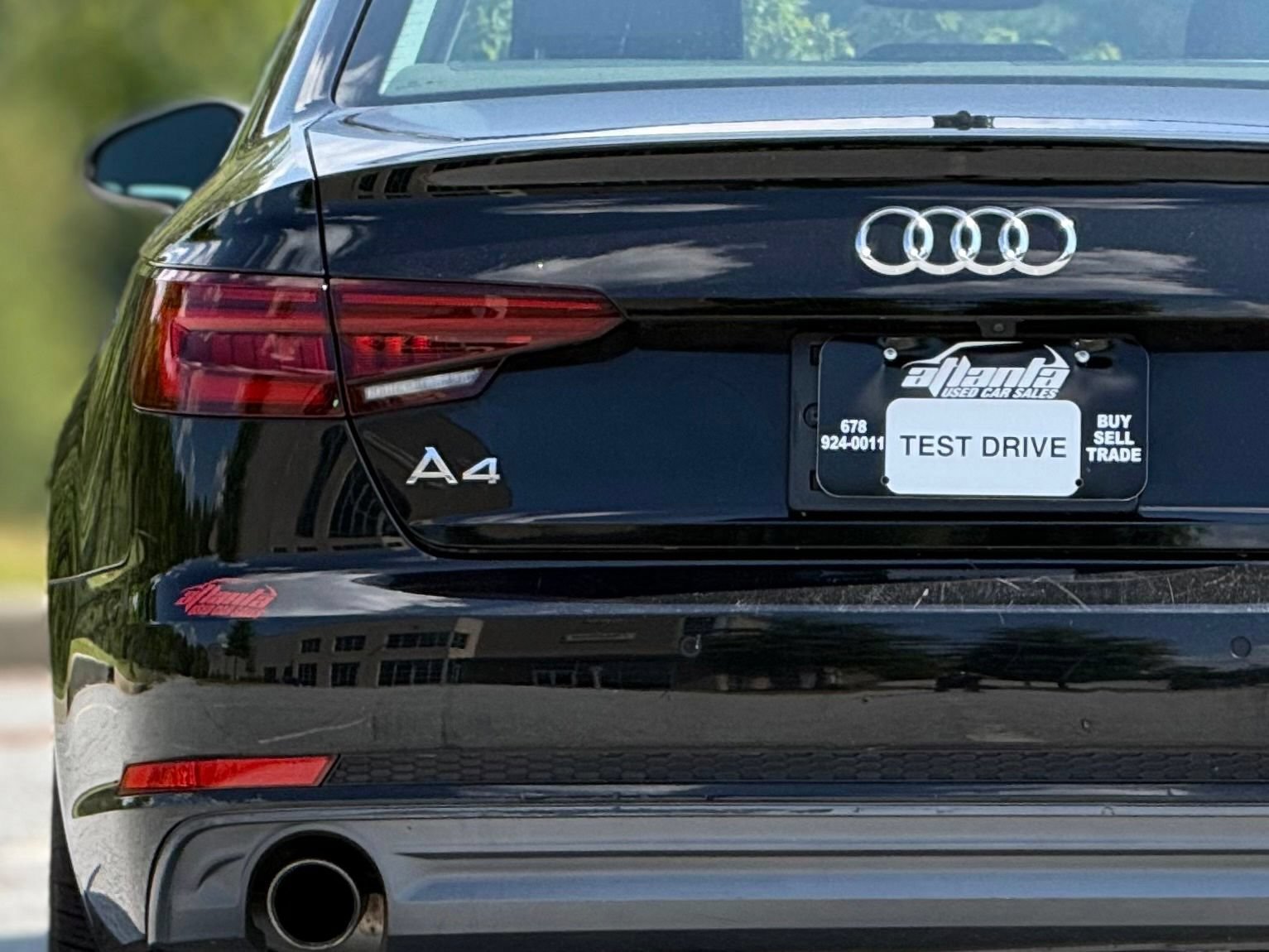 Used 2018 Audi A4 2.0T Premium Plus w/ Premium Plus Package AWD/4WD image 16