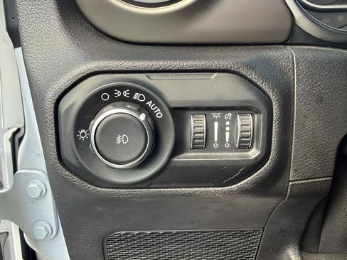 Used 2021 Jeep Wrangler Unlimited Sport image 14