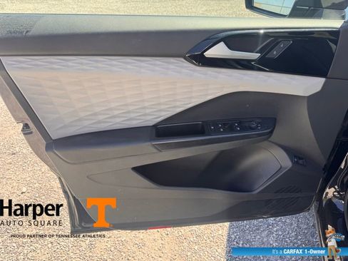 Used 2023 Volkswagen Taos S image 19