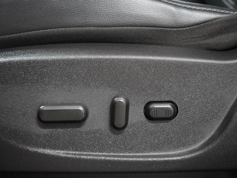 Certified 2018 Ford Escape SEL FWD image 18