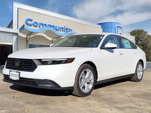 New 2025 Honda Accord LX image 1