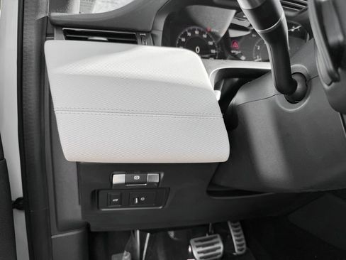 Used 2020 Land Rover Discovery Sport S R-Dynamic image 13