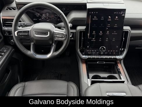 New 2026 GMC Yukon XL Denali w/ Sun & Power Step Package AWD/4WD image 13