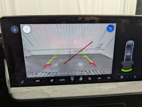 New 2025 Ford Maverick XLT w/ XLT Luxury Package image 24