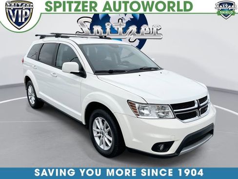 Used 2018 Dodge Journey SXT w/ Premium Group image 1