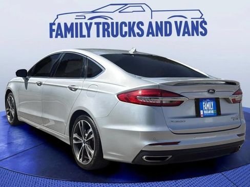 Used 2019 Ford Fusion Titanium AWD/4WD image 3