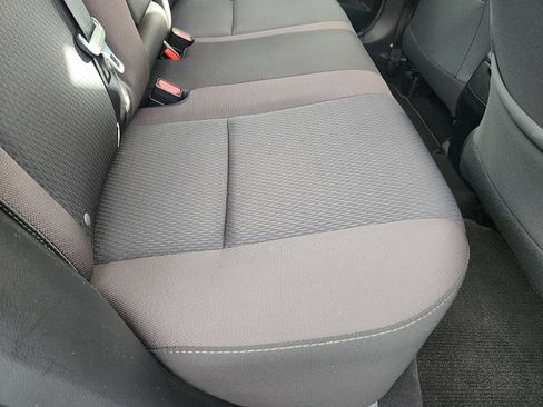 Used 2017 Toyota Corolla LE image 30