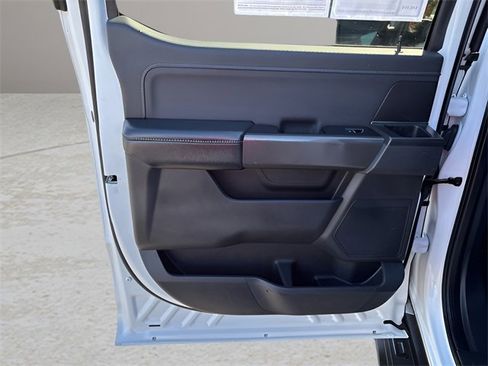 Used 2024 Ford F150 XLT w/ XLT Black Appearance Package image 17