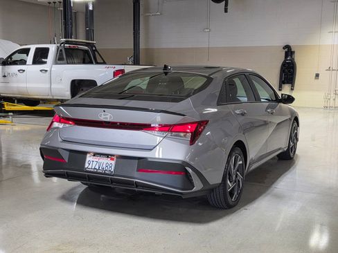 Certified 2025 Hyundai Elantra Sport image 7