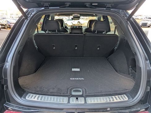 Used 2025 Genesis GV70 3.5T Sport w/ Sport Advanced Package image 4