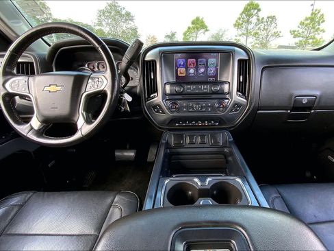 Used 2017 Chevrolet Silverado 2500 LTZ w/ Midnight Edition image 14
