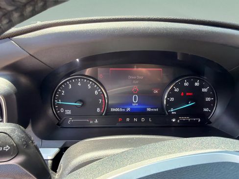 Used 2024 Ford Explorer XLT w/ Equipment Group 202A AWD/4WD image 21