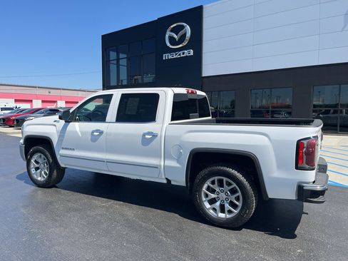 Used 2017 GMC Sierra 1500 SLT AWD/4WD image 3
