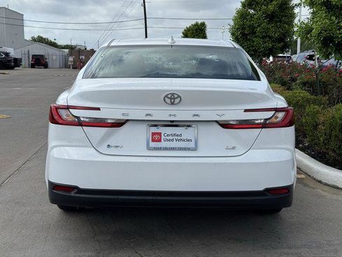 Certified 2025 Toyota Camry LE image 8