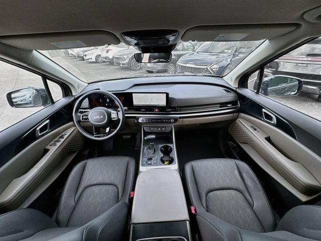 Certified 2026 Kia Carnival FWD image 33